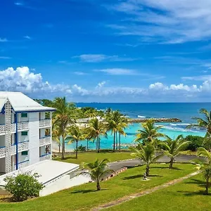 https://studio-lux-kevy-manganao-vue-sur-mer-piscine-plage-privee.comcaribbean.com