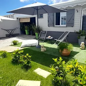https://bungalow-ti-garden-et-son-jacuzzi-prive-a-ste-luce.comcaribbean.com